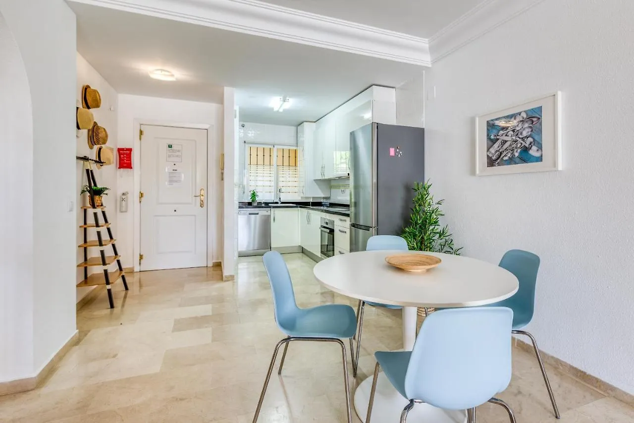 Hanami Puerto Alto Pa 1-6 Estepona Apartment